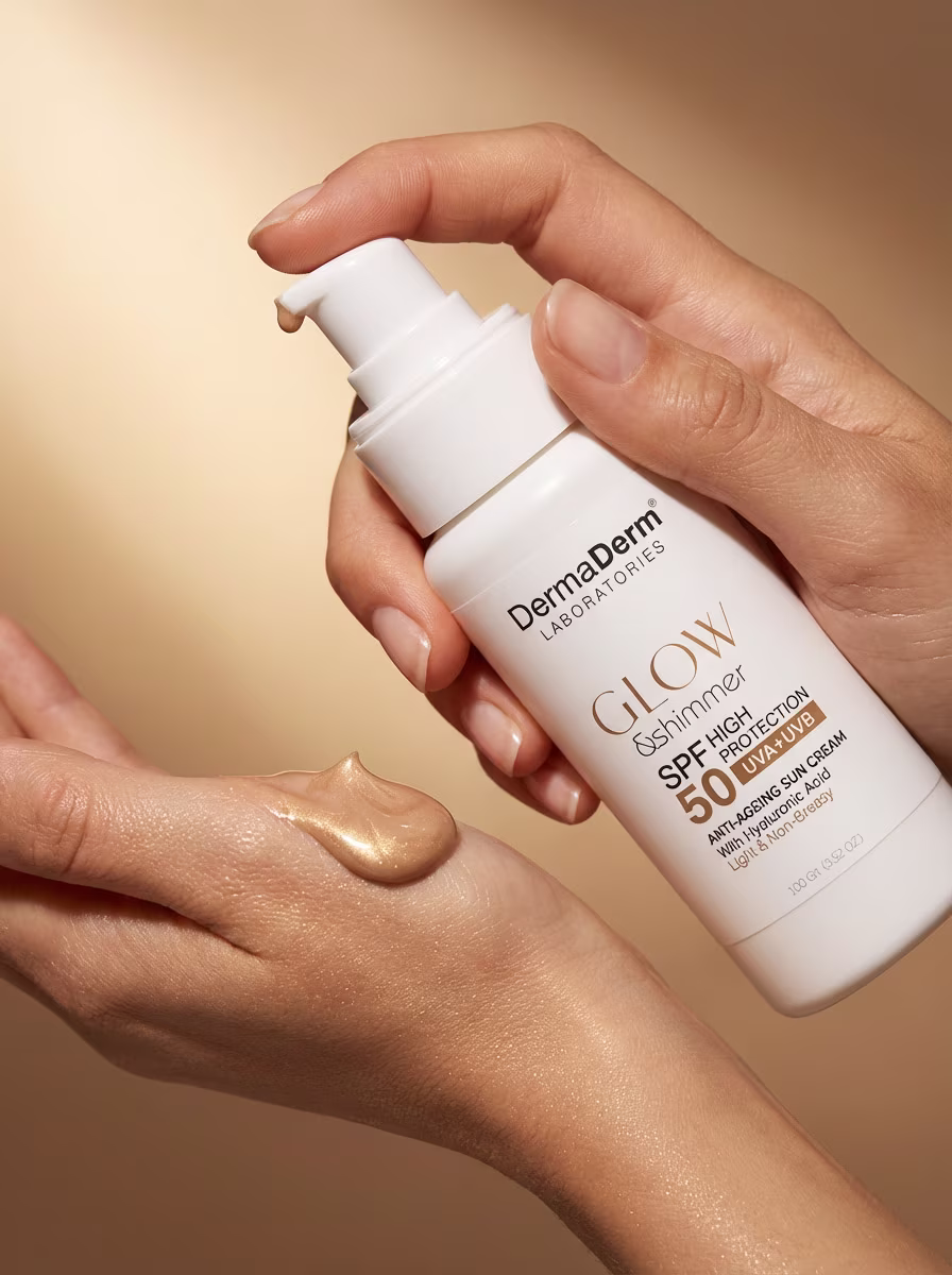 Dermaderm Glow and Shimmer SPF 50 Işıltılı ve Renkli Yüz Güneş Kremi Uygulaması